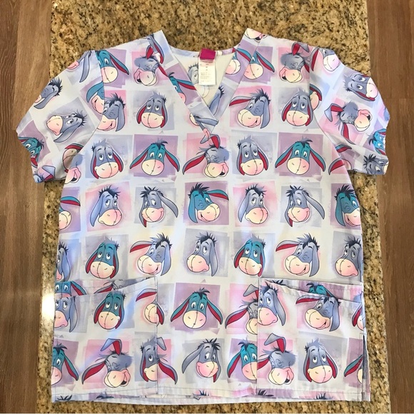 Medical Scrub Top - Picture 1 of 3